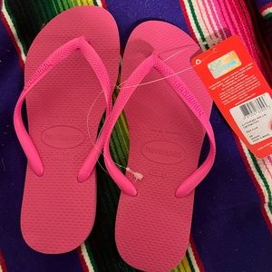 NWT Hot Pink Havaianas